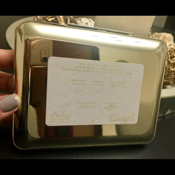 FINAL SALE ❗️Becca x Jaclyn Hill Face Palette - Picture 5 of 6